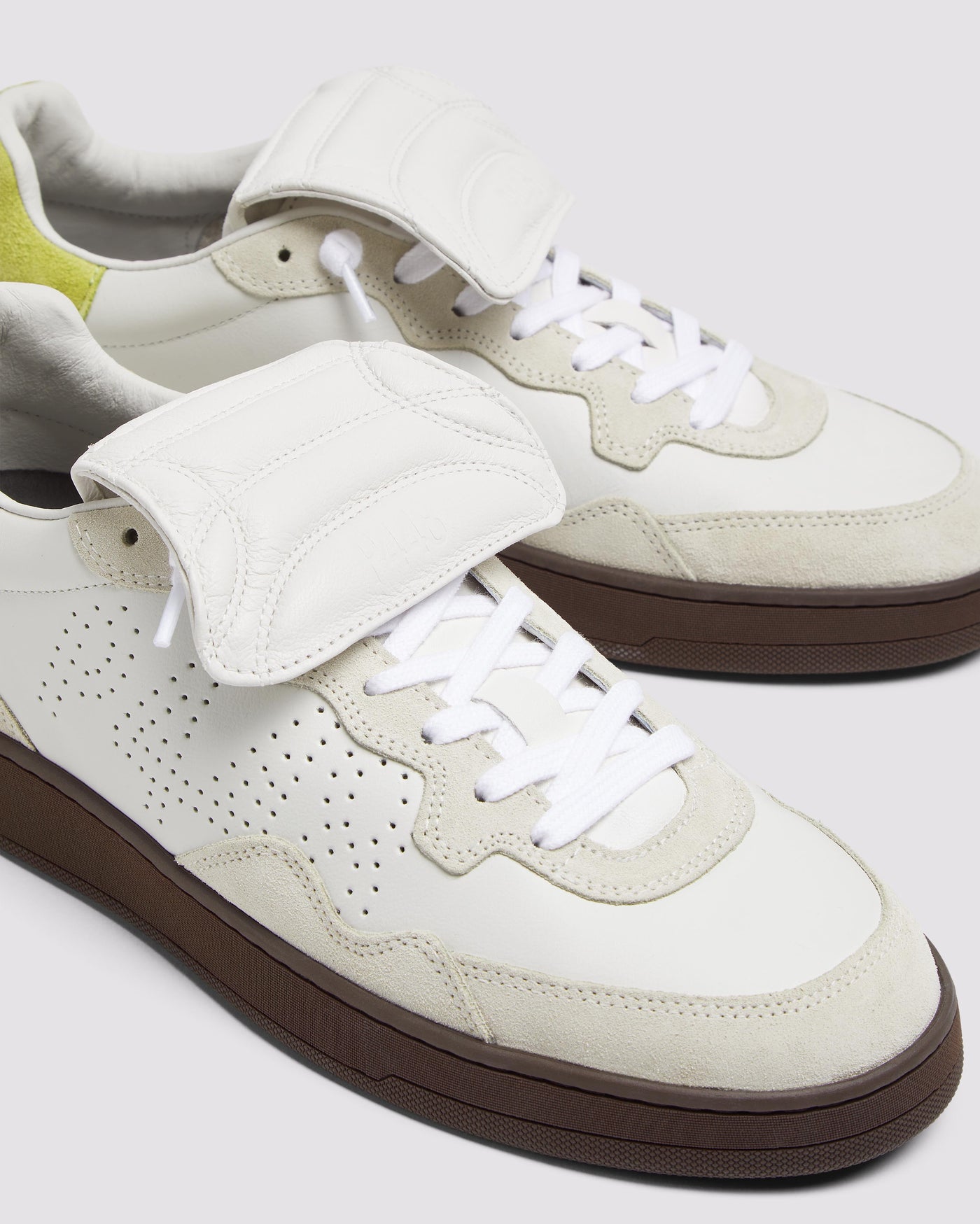 Vert Ball White